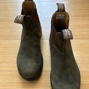 Blundstone 585 Rustic Brown size 5 (women’s US 8)